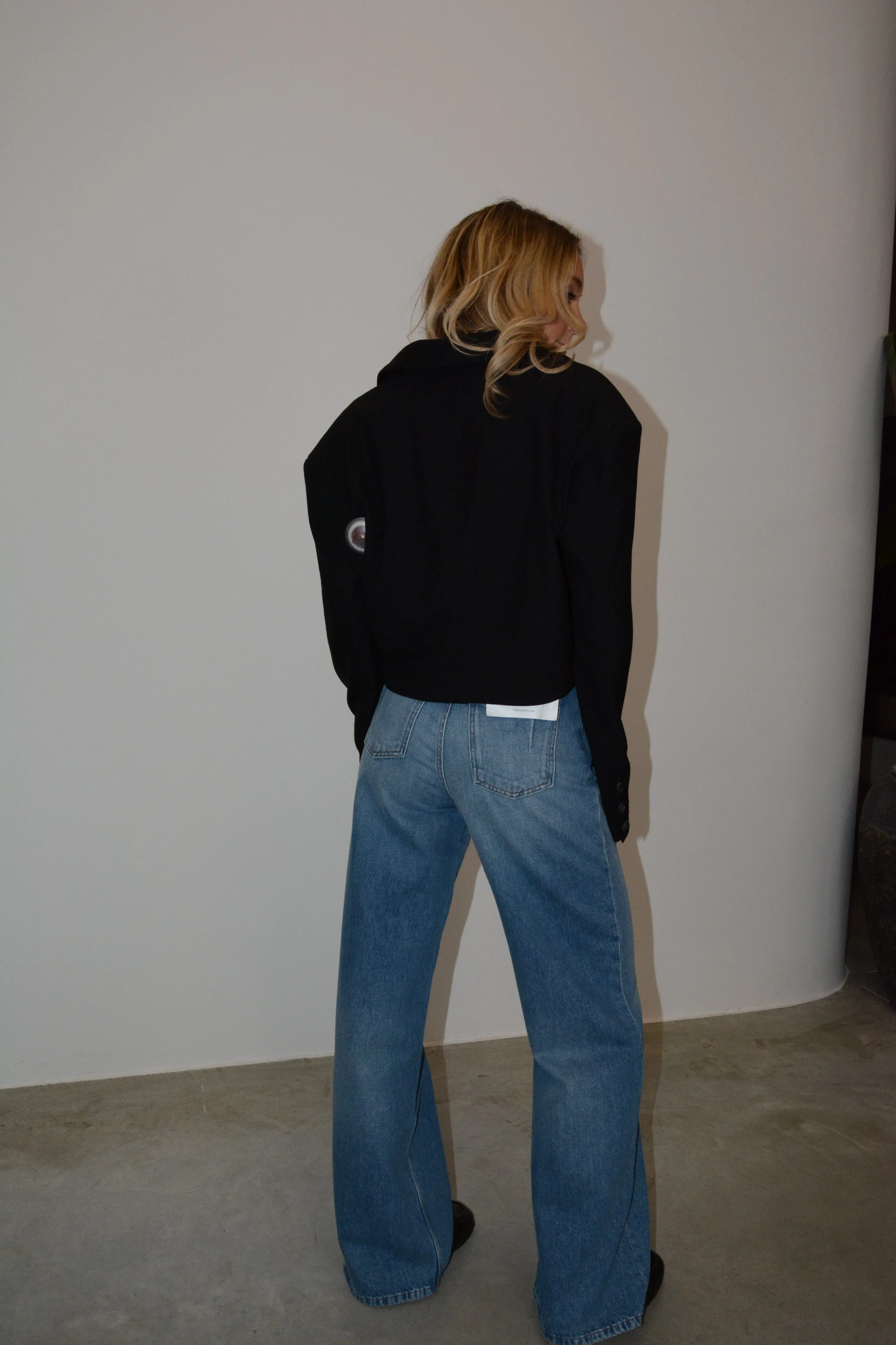 CHER CROPPED LOOSE FIT BLAZER