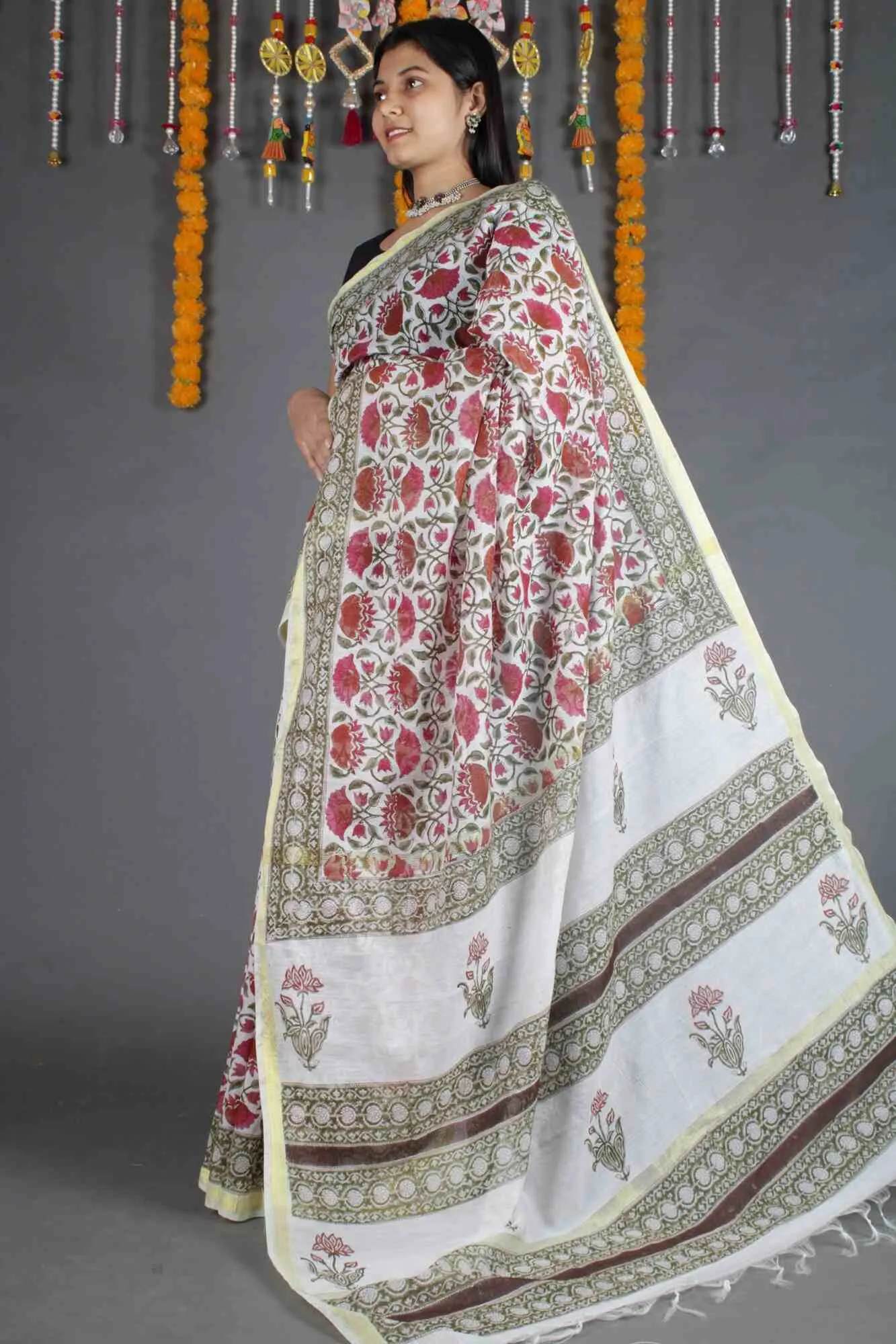 GREEN & WHITE SOFT LINEN HANDBLOCK PRINTED WRAP IN 1 MINUTE SAREE