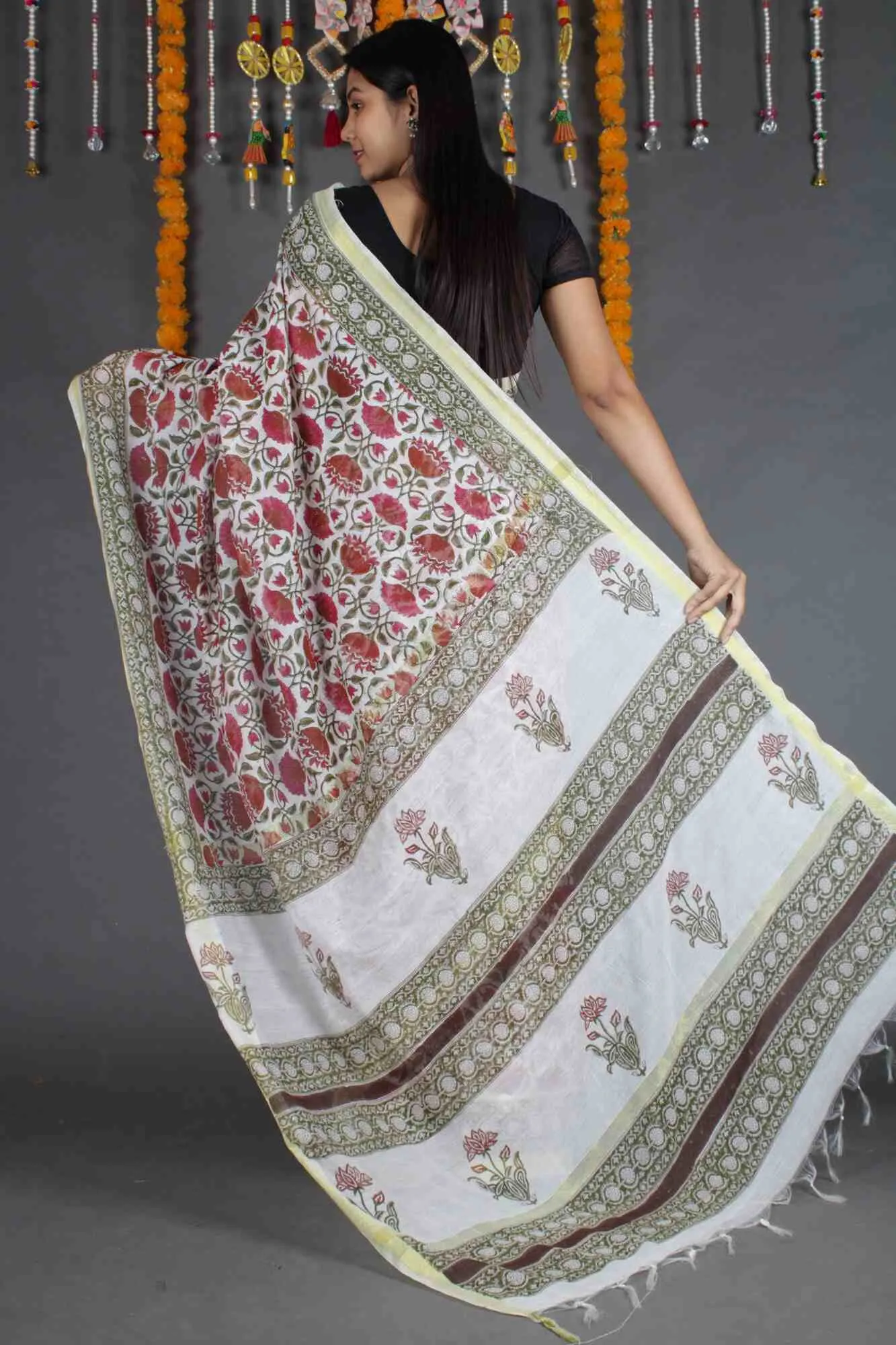 GREEN & WHITE SOFT LINEN HANDBLOCK PRINTED WRAP IN 1 MINUTE SAREE